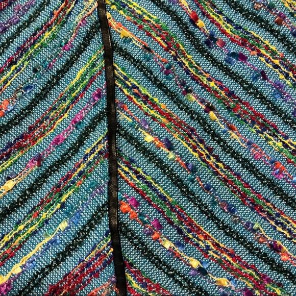 Charlie and Adele Shorts Sz medium textured - Picture 6 of 6